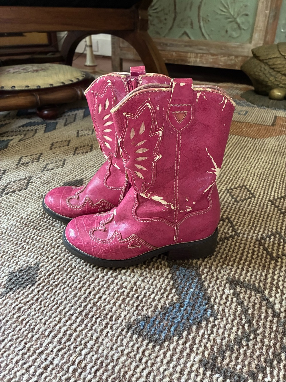 Girls Pink Western-Style Cowboy Boots with Embroidered Detail - Picture 3 of 3